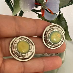 RARE Vintage Silver tone with Green Agate Cabochons earrings